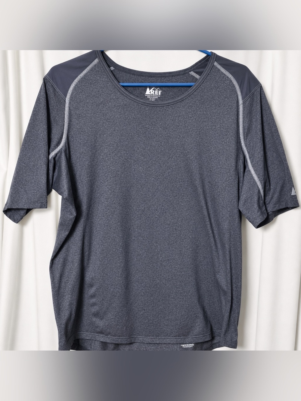 REI Men's Gray Performance Shirt Size XL